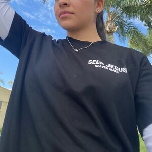 Black “Seek Jesus Heaven Made” Tee Size: S